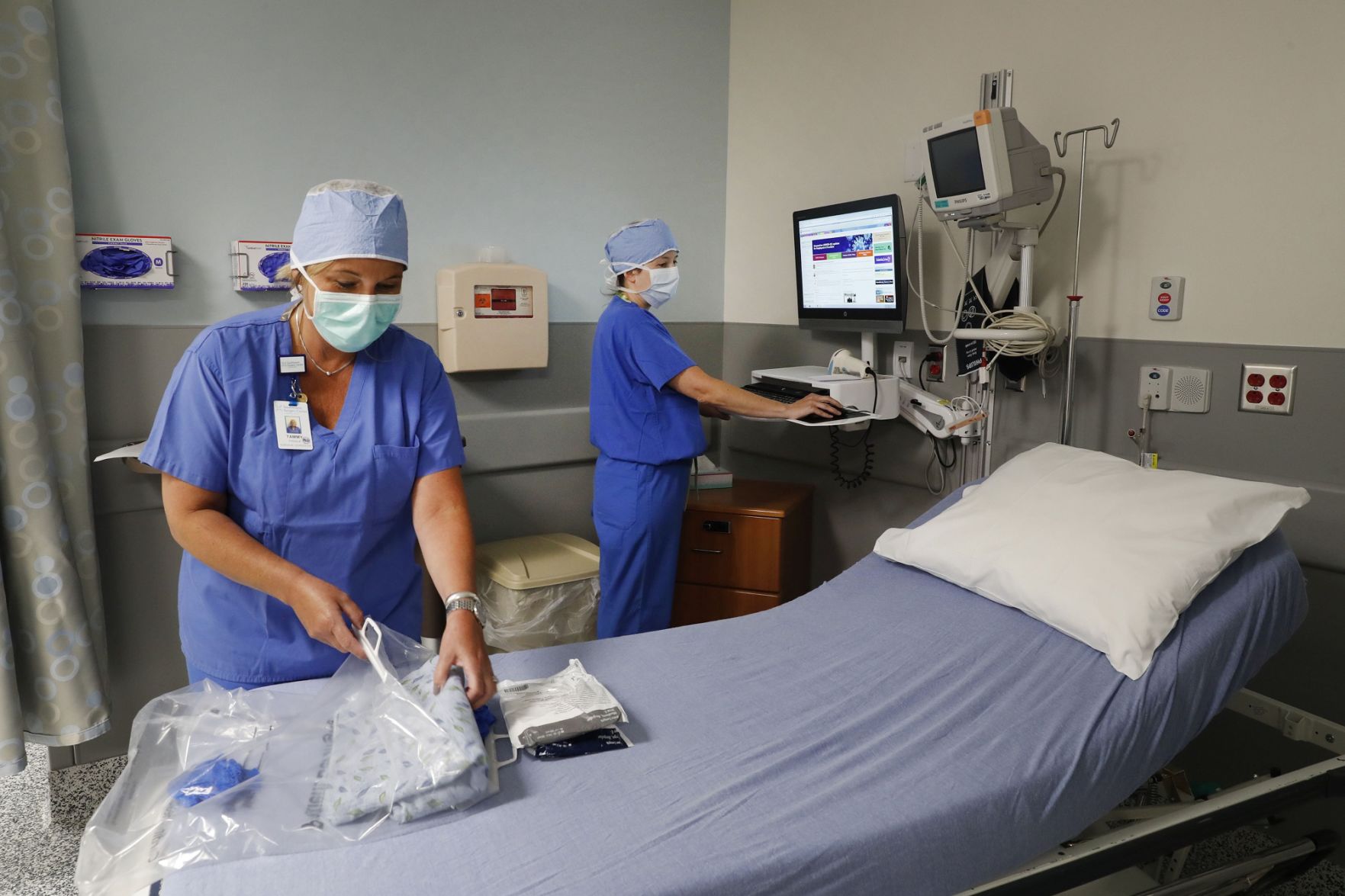 Outpatient surgery protocols used during the novel coronavirus pandemic